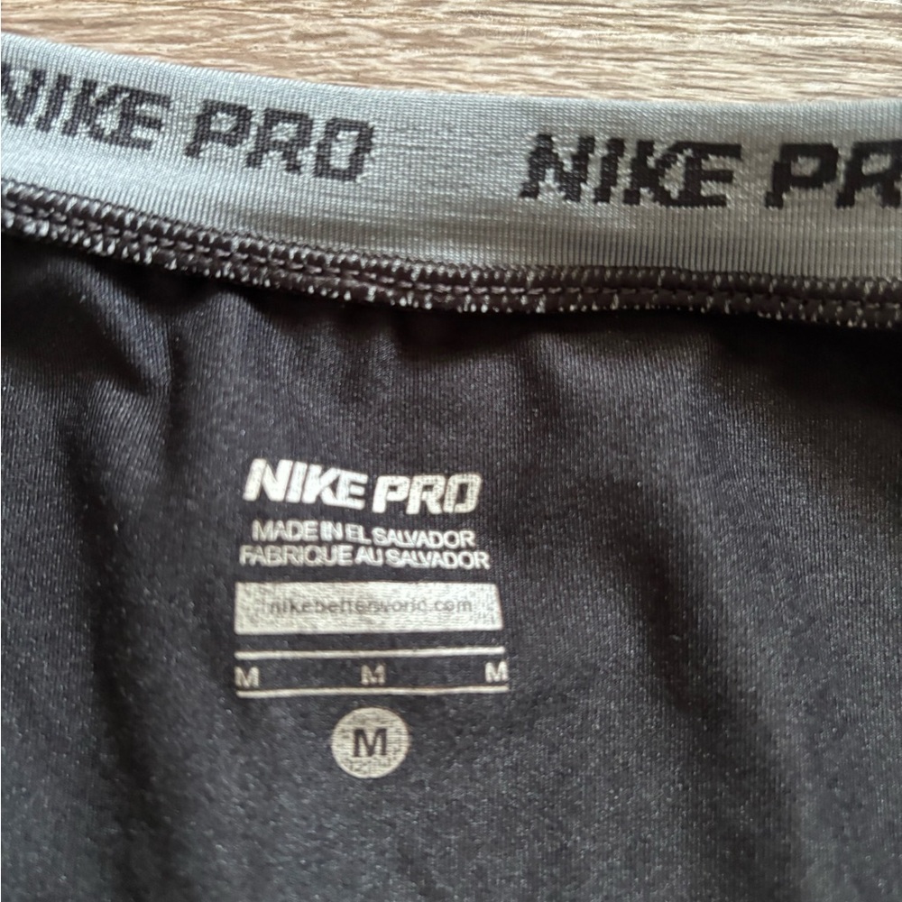 Nike Pro Athletics Black Short Sleeve Women's Tee - Picture 4 of 5